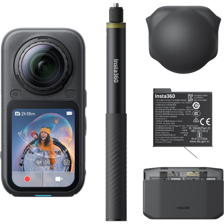 Insta360 X6