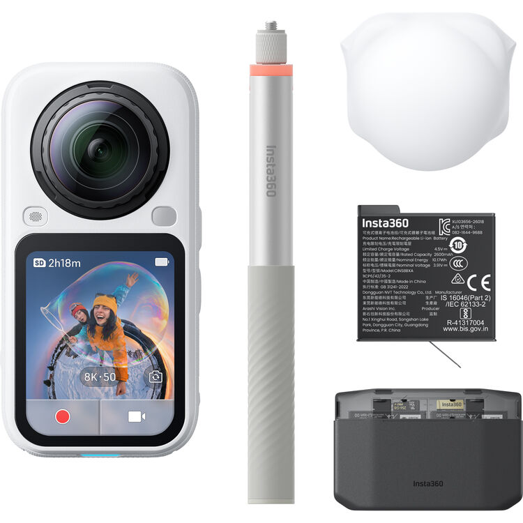Insta360 X6