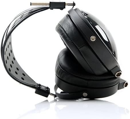 Audeze LCD-XC Over Ear Closed Back Headphone, Carbon Weave earcups with Suspension Headband, Creator Edition with Economy Carry case – New 2021 Version