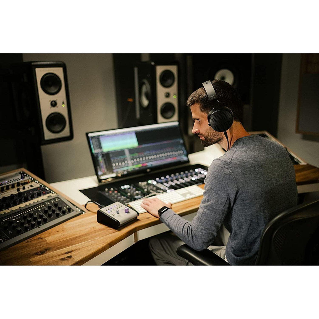 Beyerdynamic DT 900 PRO X | Fone Profissional para Mixagem e Masterização